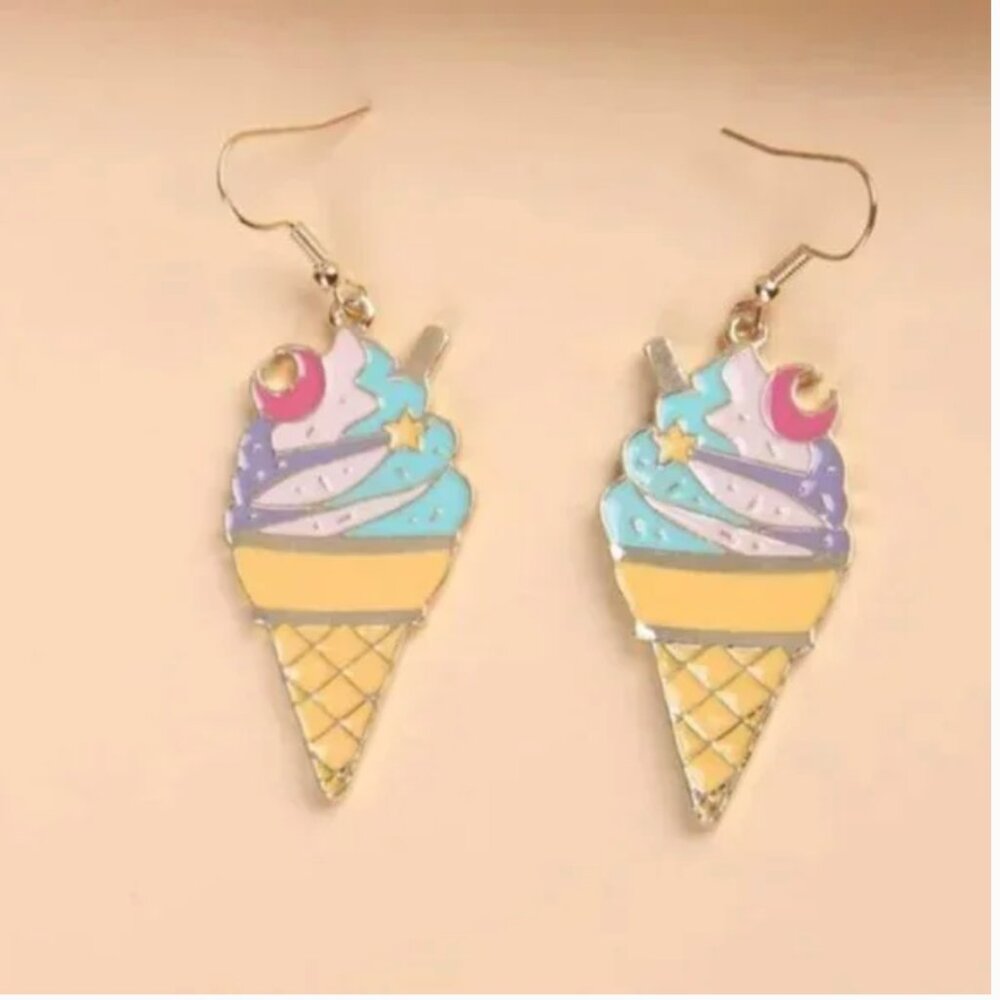 ⭐️❤️ FREE Ice Cream Snack Moon Star Boho Zodiac Chic Hipster Graphic Earrings